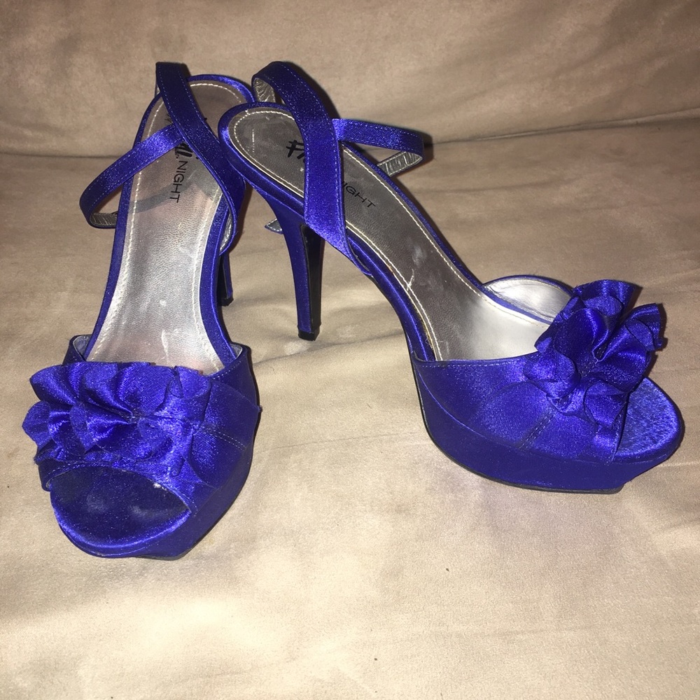 Fioni Night- Blue Heels